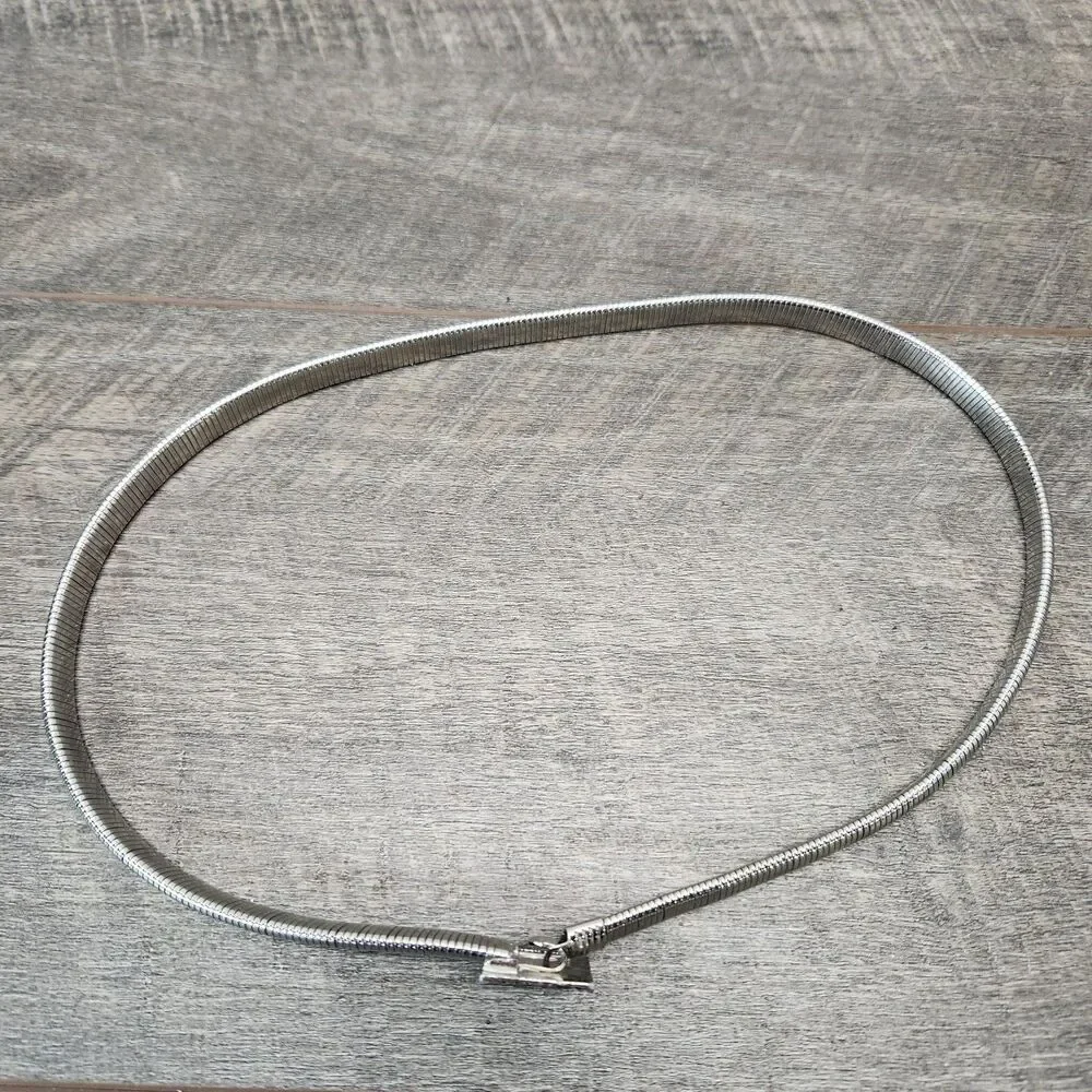 Vtg Anne Klein Silver Tone Stretchy Metal Lion Head Belt Women's Size 26.5”- 32